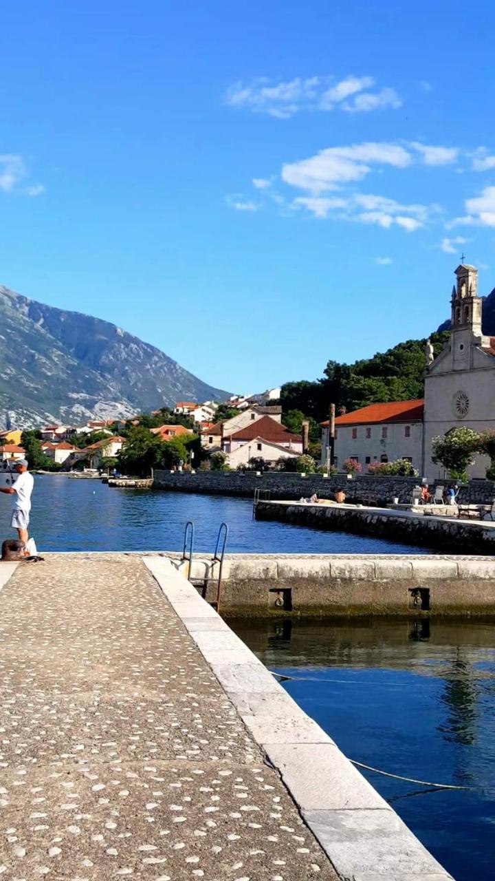 Apartments Jelena Kotor Exteriör bild